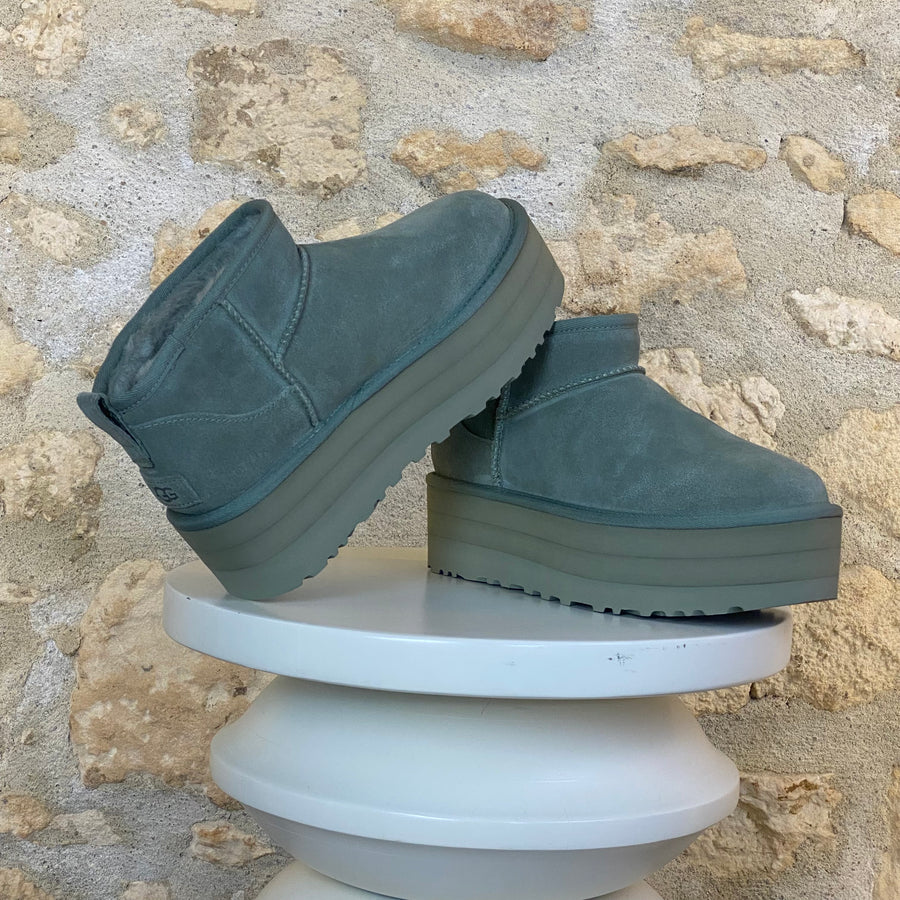 UGG Ultra Mini Platform Shaded Clover