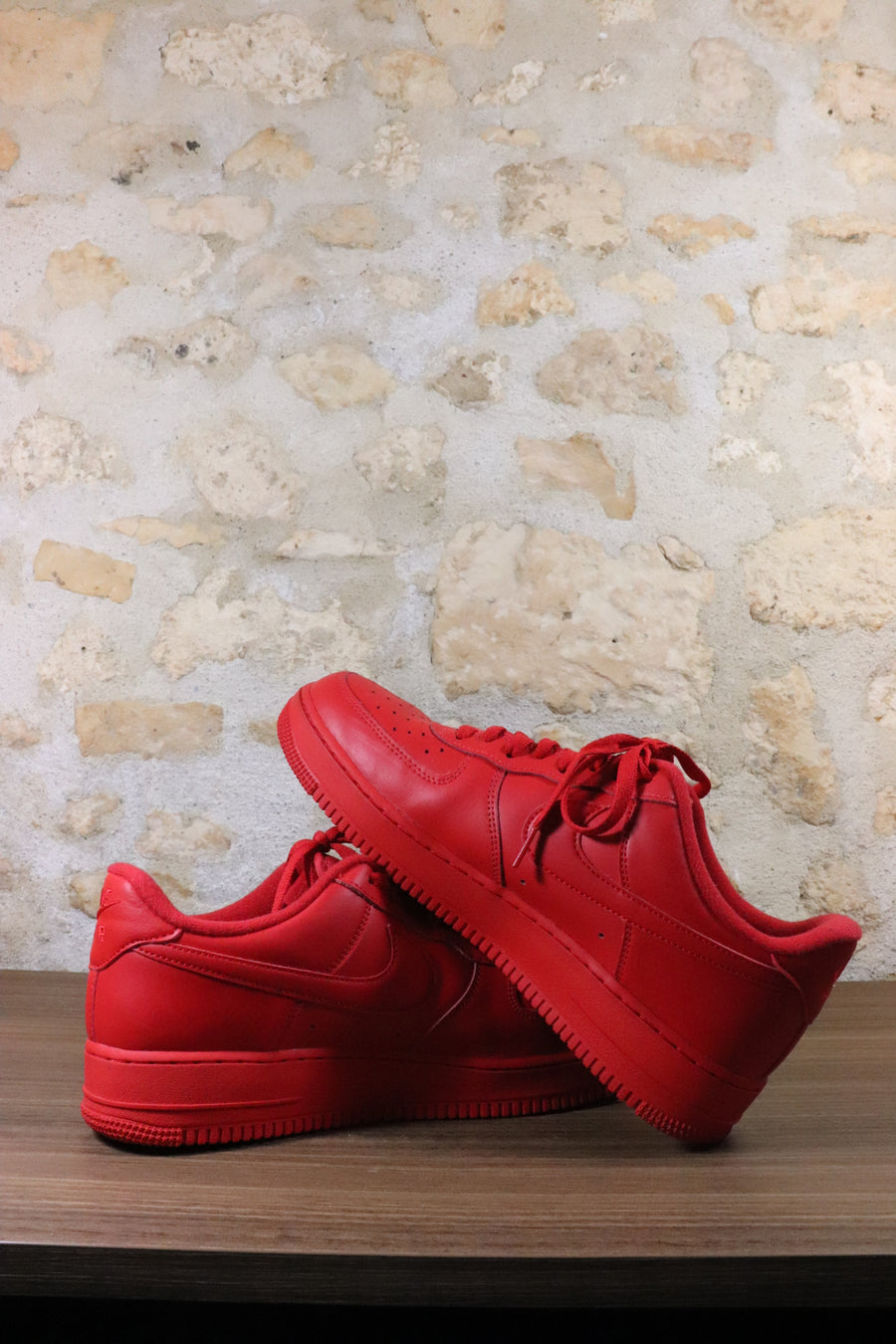 Nike Air Force 1 Triple Red