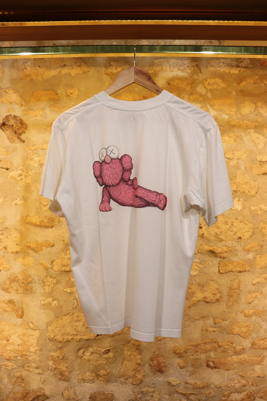 Uniqlo x Kaws T-shirt XX Pink