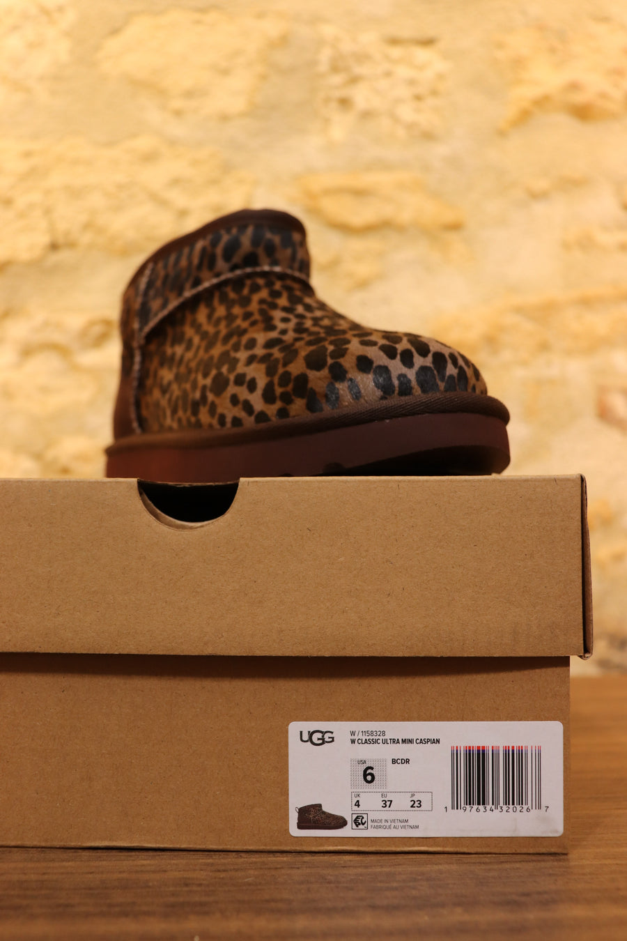 UGG Ultra Mini Classic Caspian