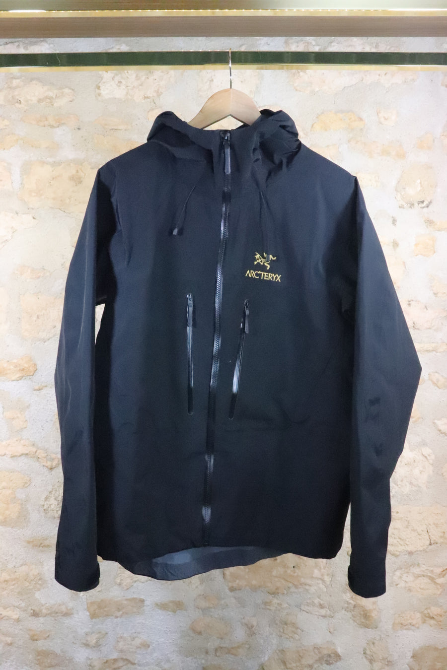 Arc'Teryx Alpha SV Gore-Tex Jacket