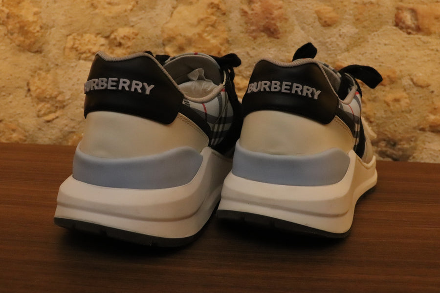 Burberry Ramsey Low Top