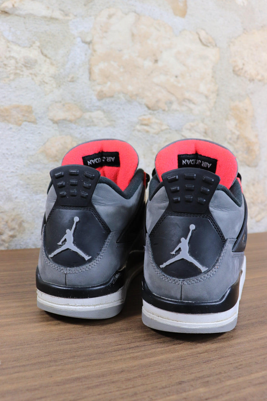 Jordan 4 Infrared (2022)