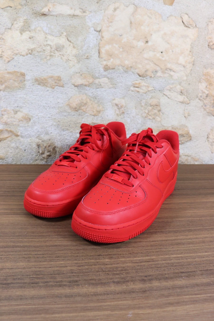 Nike Air Force 1 Triple Red