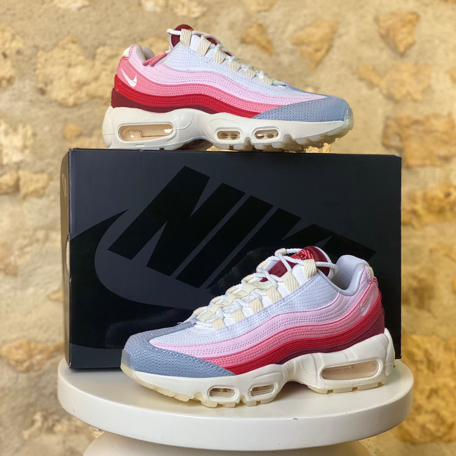 Nike Air Max 95 Anatomy of Air