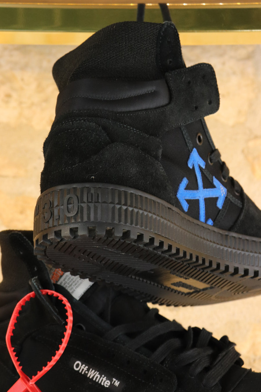 Off White Black Court Leather