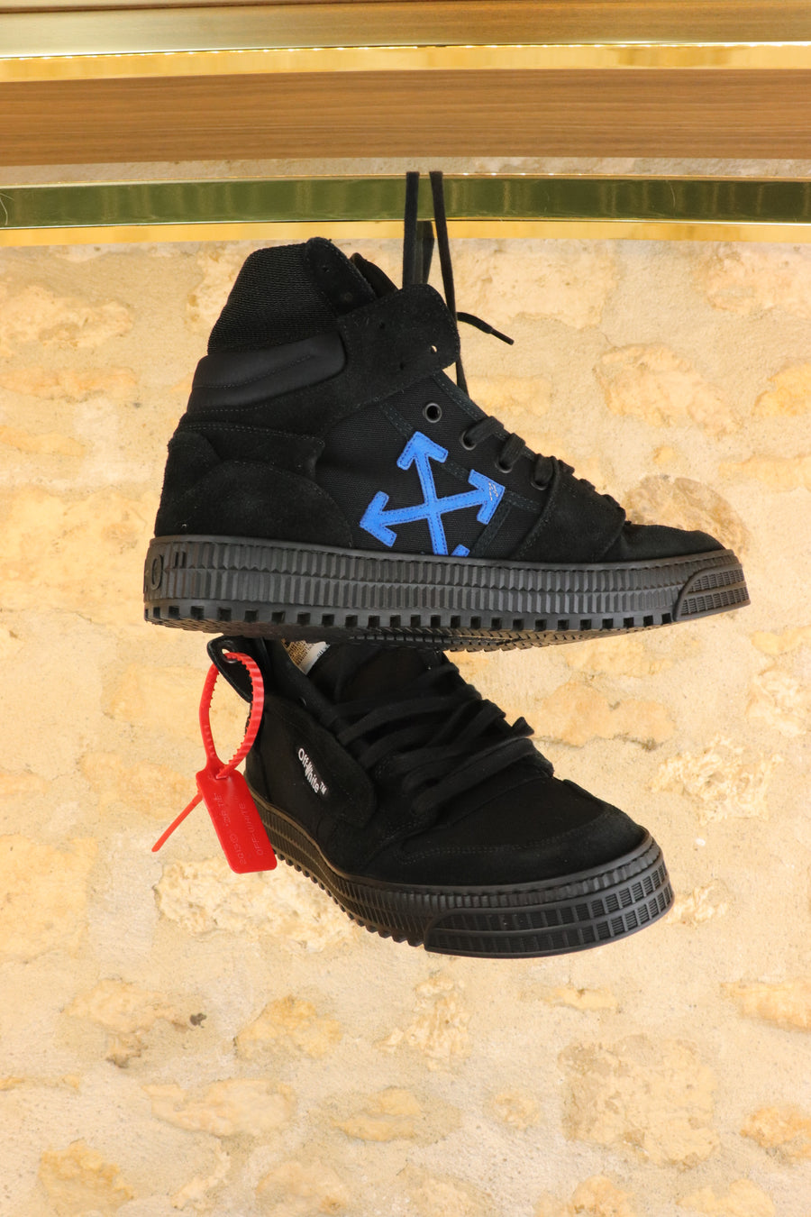 Off White Black Court Leather