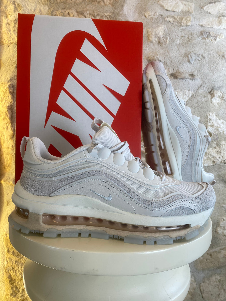 Nike Air Max 97 Futura