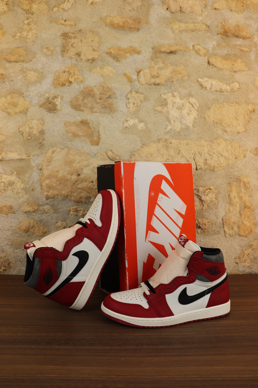 Jordan 1 Rétro High OG Chicago "Lost & Found"