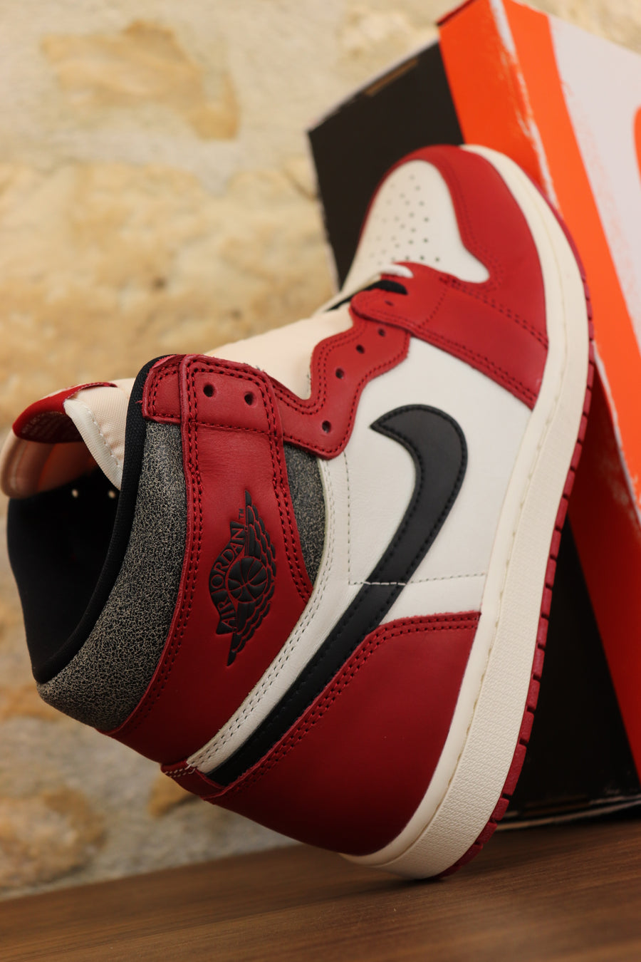 Jordan 1 Retro High OG Chicago “Lost &amp; Found”