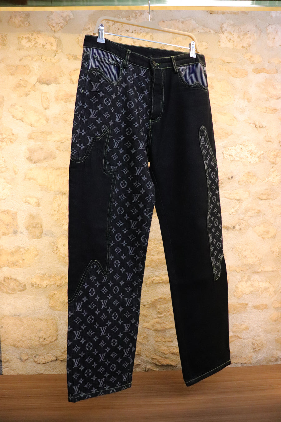 Louis Vuitton Pantalon Monogram