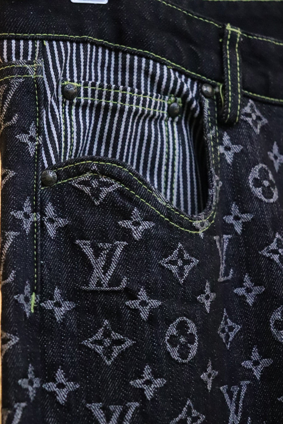Louis Vuitton Pantalon Monogram