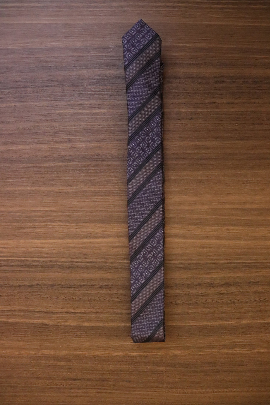 Chanel Cravate Soie Mauve