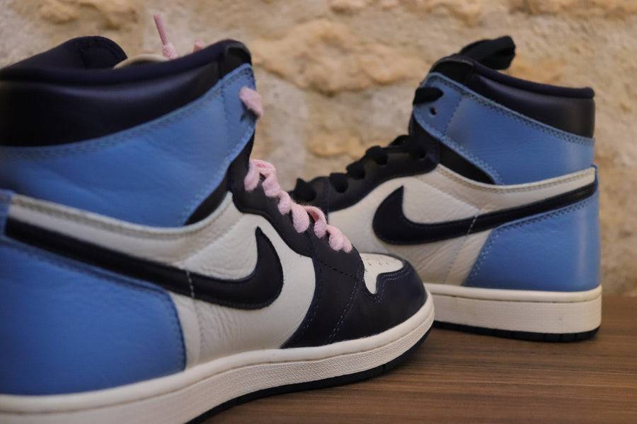 Nike Air Jordan 1  High Obsidienne