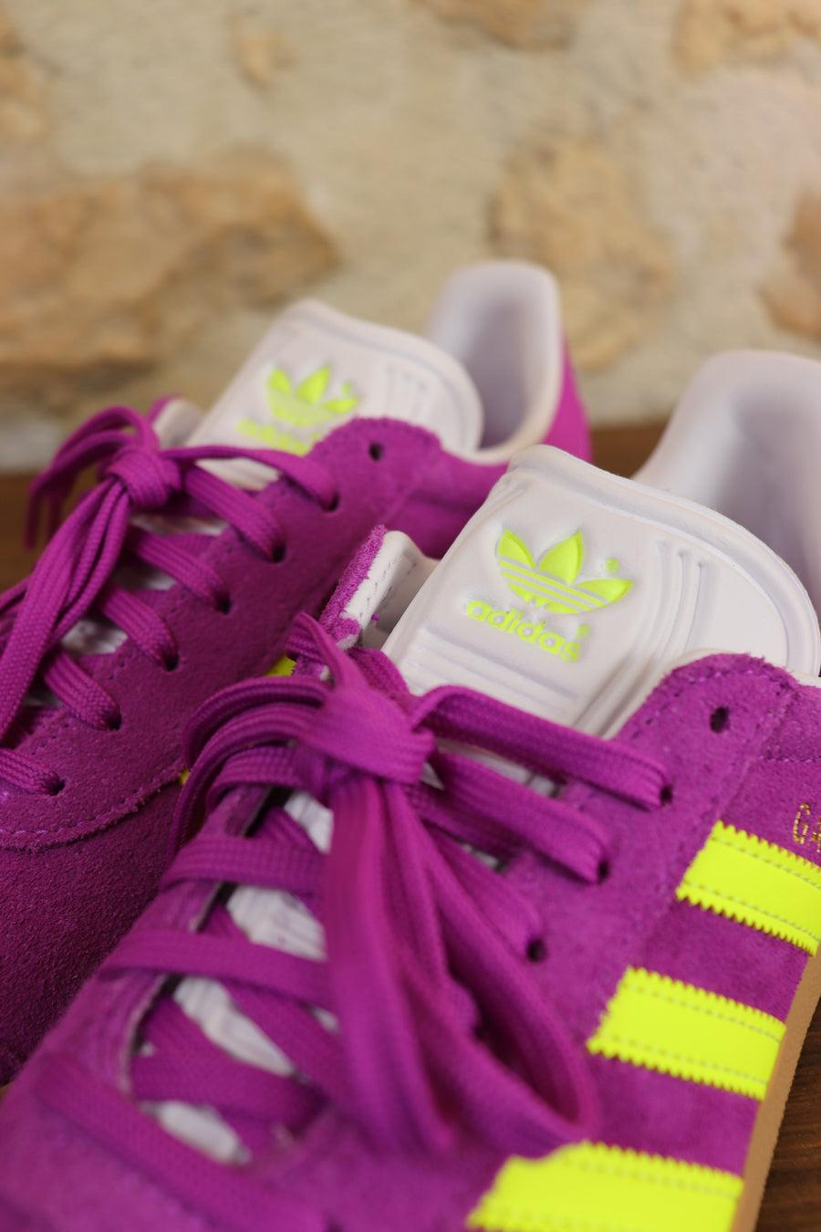 Gazelle Purple Solar Yellow