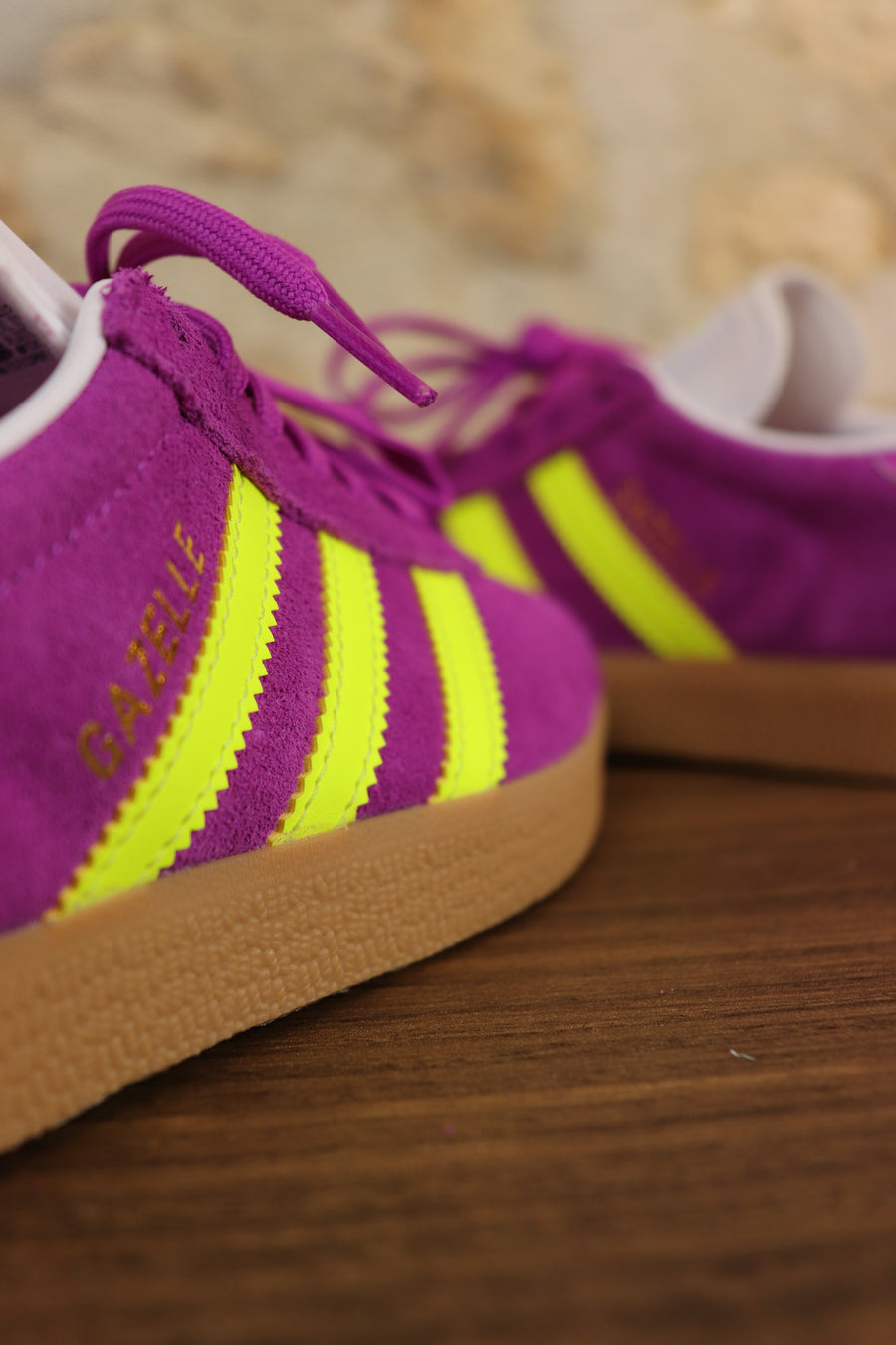 Gazelle Purple Solar Yellow