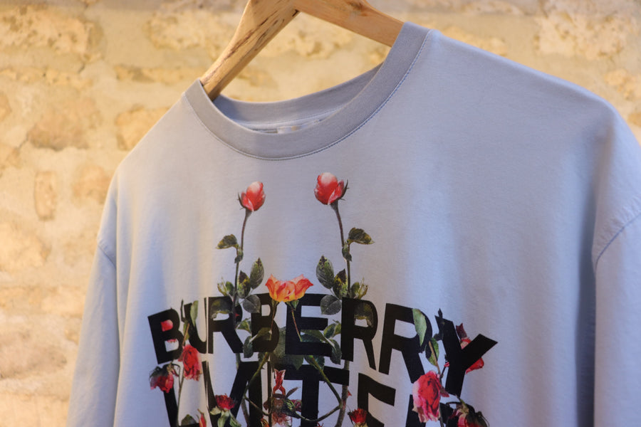 Camiseta extragrande con estampado floral de Burberry