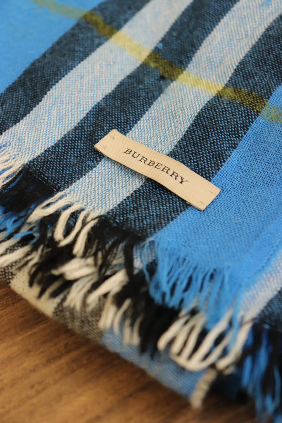 Burberry scarf