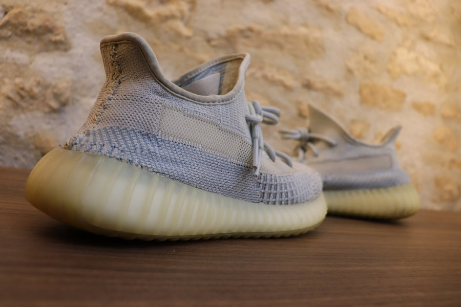 Yeezy Boost 350 V2 Cloud White