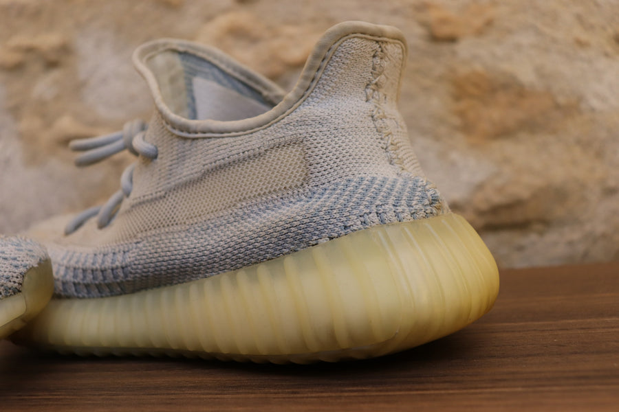 Yeezy Boost 350 V2 Cloud White