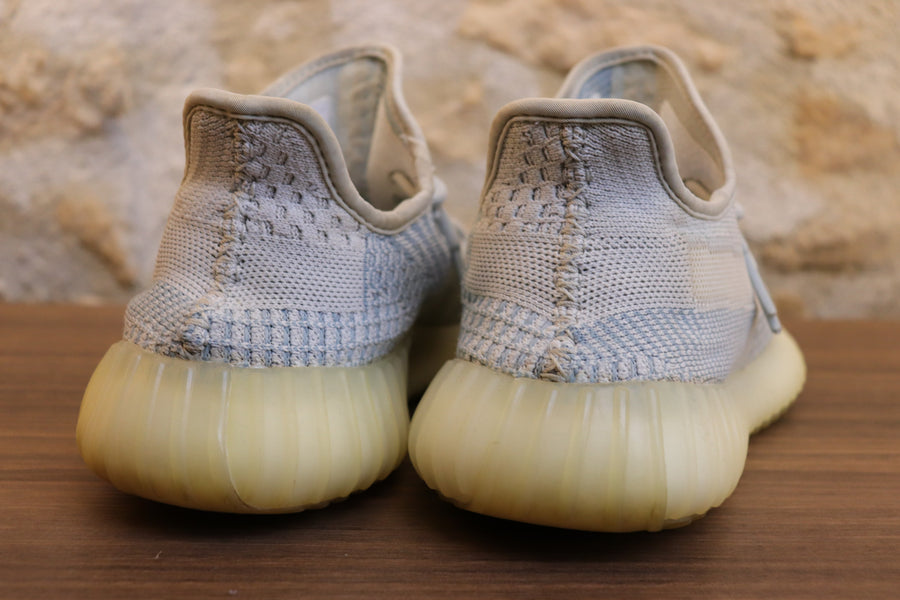 Yeezy Boost 350 V2 Cloud White