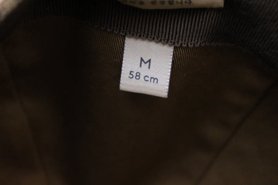 Gucci Casquette Leather Logo