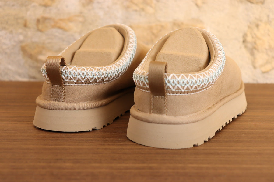 UGG Tazz GS Sand