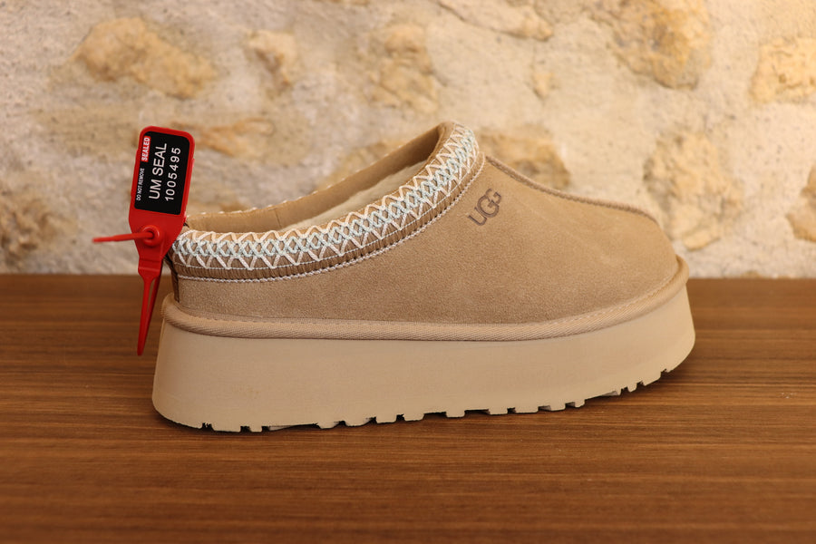 UGG Tazz Sand