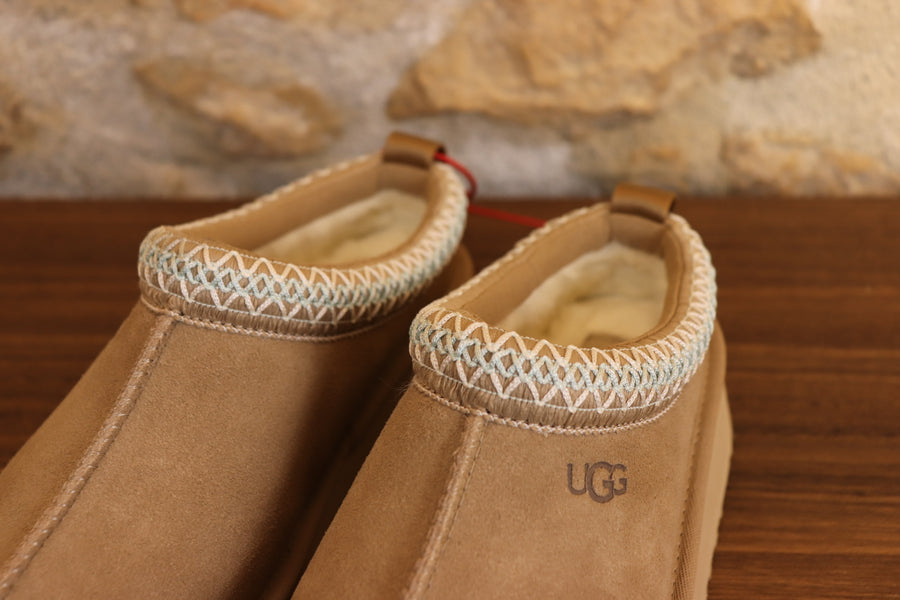 UGG Tazz Sand