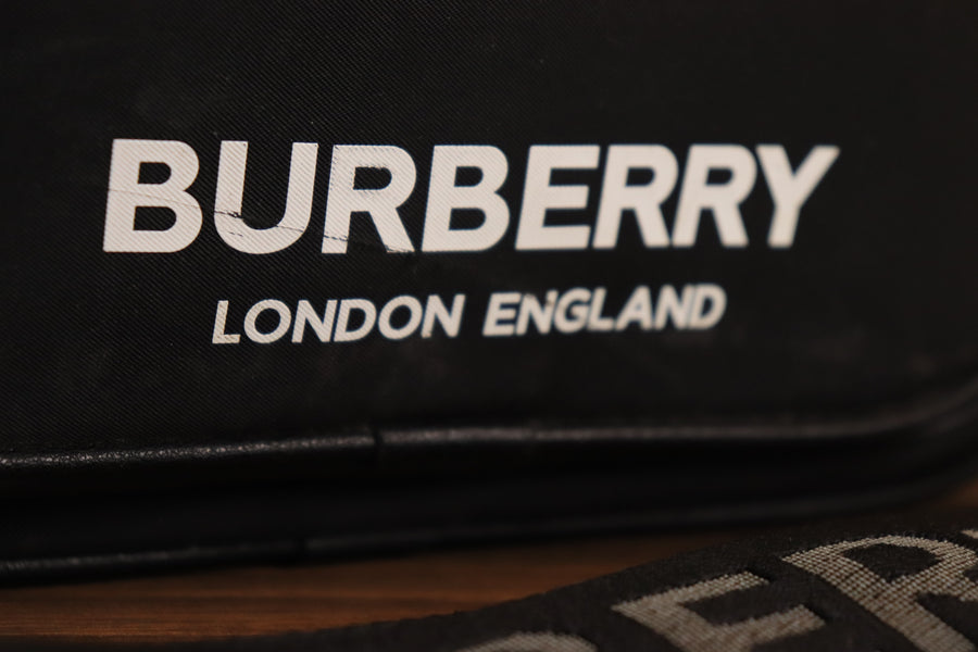 Burberry Paddy Bag